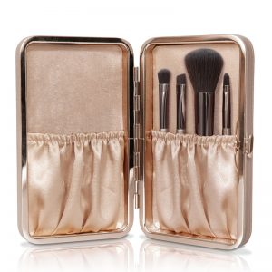 The Vegan travel brush collection sold at Aspen Spa